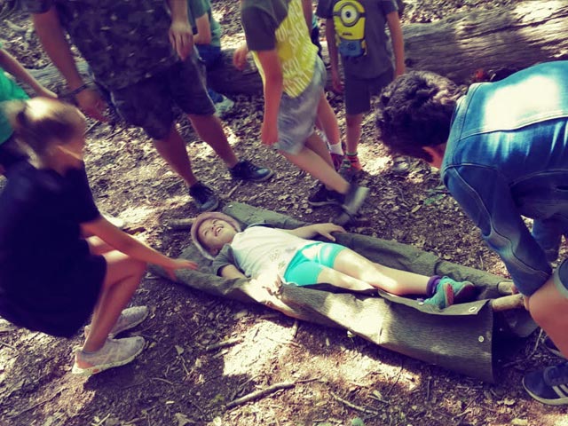 Foto-Galerie_bushcraft-sauerland_kindergeburtstag_im_wald_6_640x480